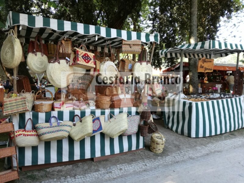 Eventos e Feiras - Demonstração de fabrico de artesanato em vime